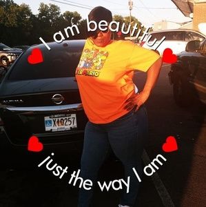 Meet your Posher, Tiffany